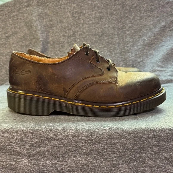 Vintage Dr. Martens Distressed Brown Leather Oxfords Vintage Y2K Chunky Distressed Brown Leather Docs Dr. Martens  main image 3